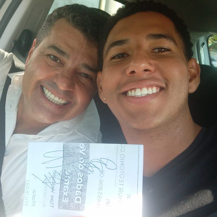 Maurício Teotônio Pereira , instrutor de direção em Belo Horizonte, MG