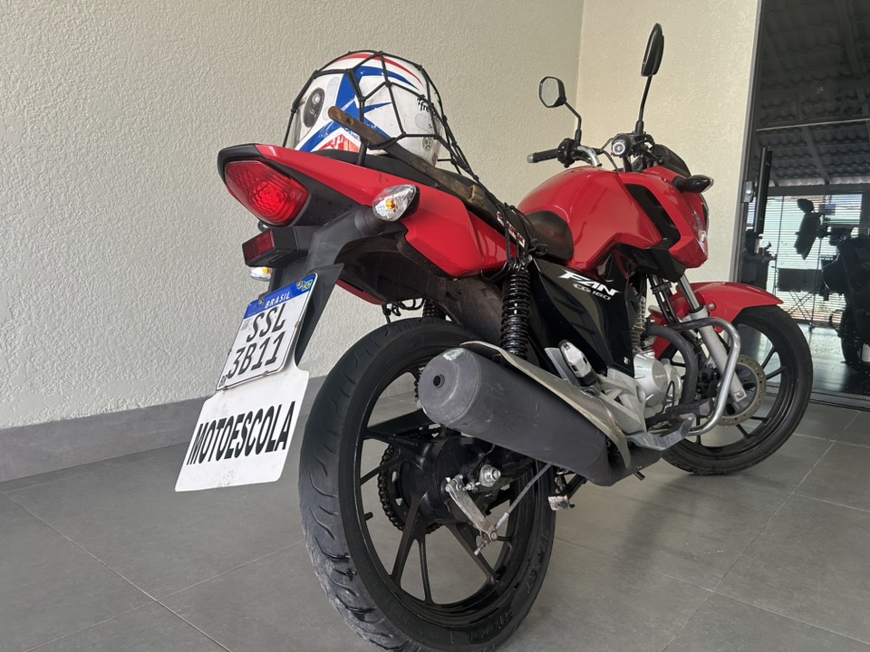 Honda 160 cor vermelha - categoria A