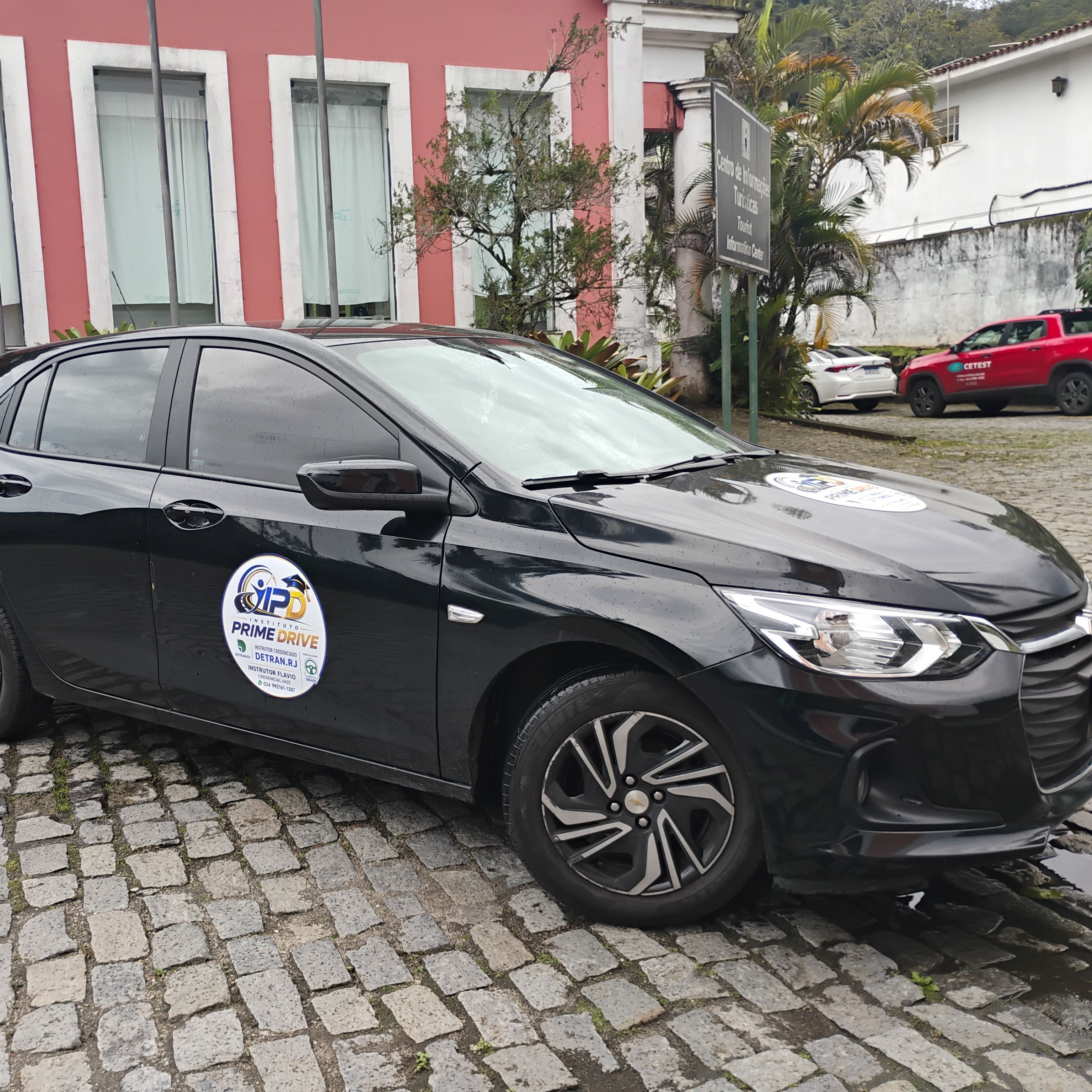 Chevrolet Onix Turbo - categoria B