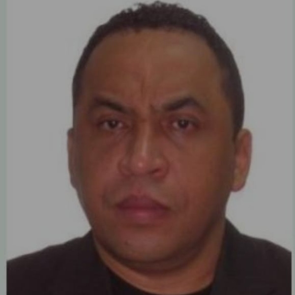 GILSON DE JESUS CARDOSO, instrutor de direção em Brasília, DF
