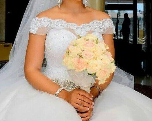 bridal bouquet 105