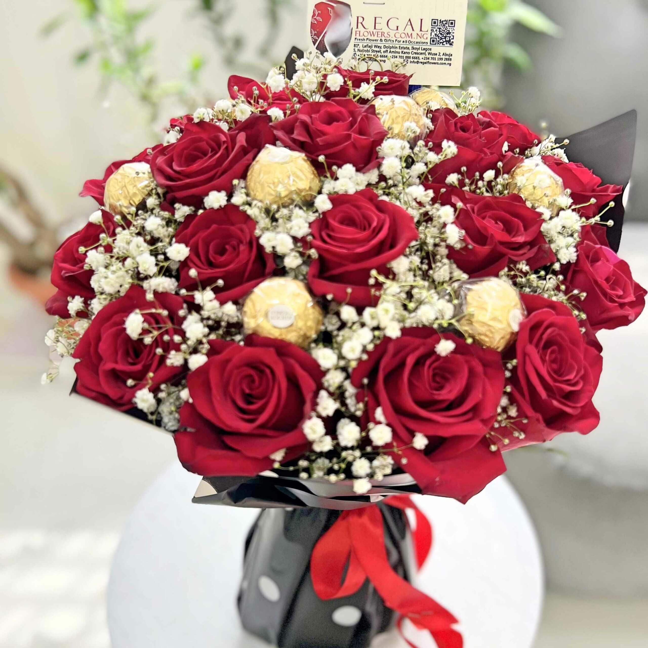 Regal Red Roses and Million Stars with Ferrero Chocolate_11zon