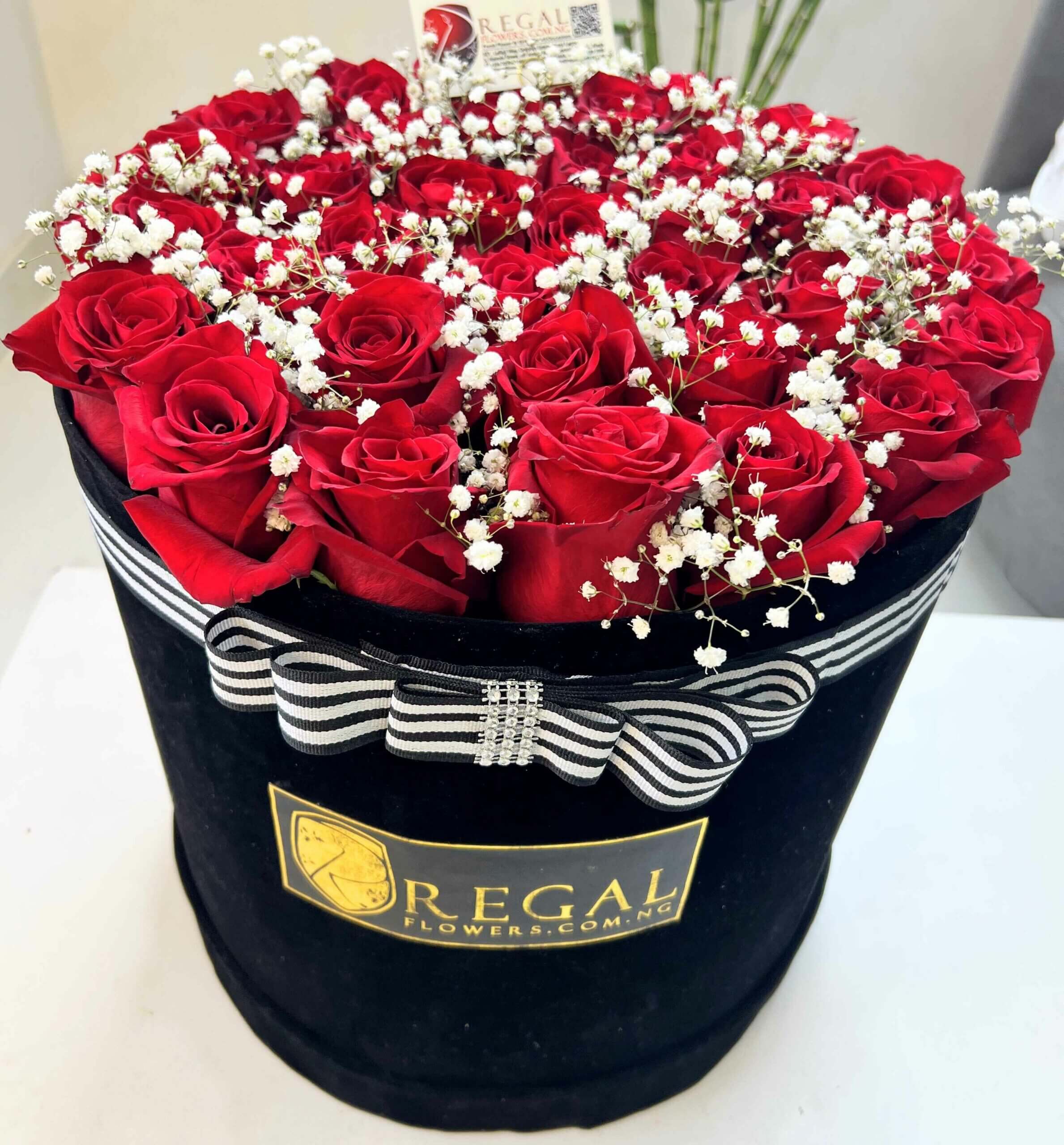 Regal REd rose and million stars Box VIP_11zon