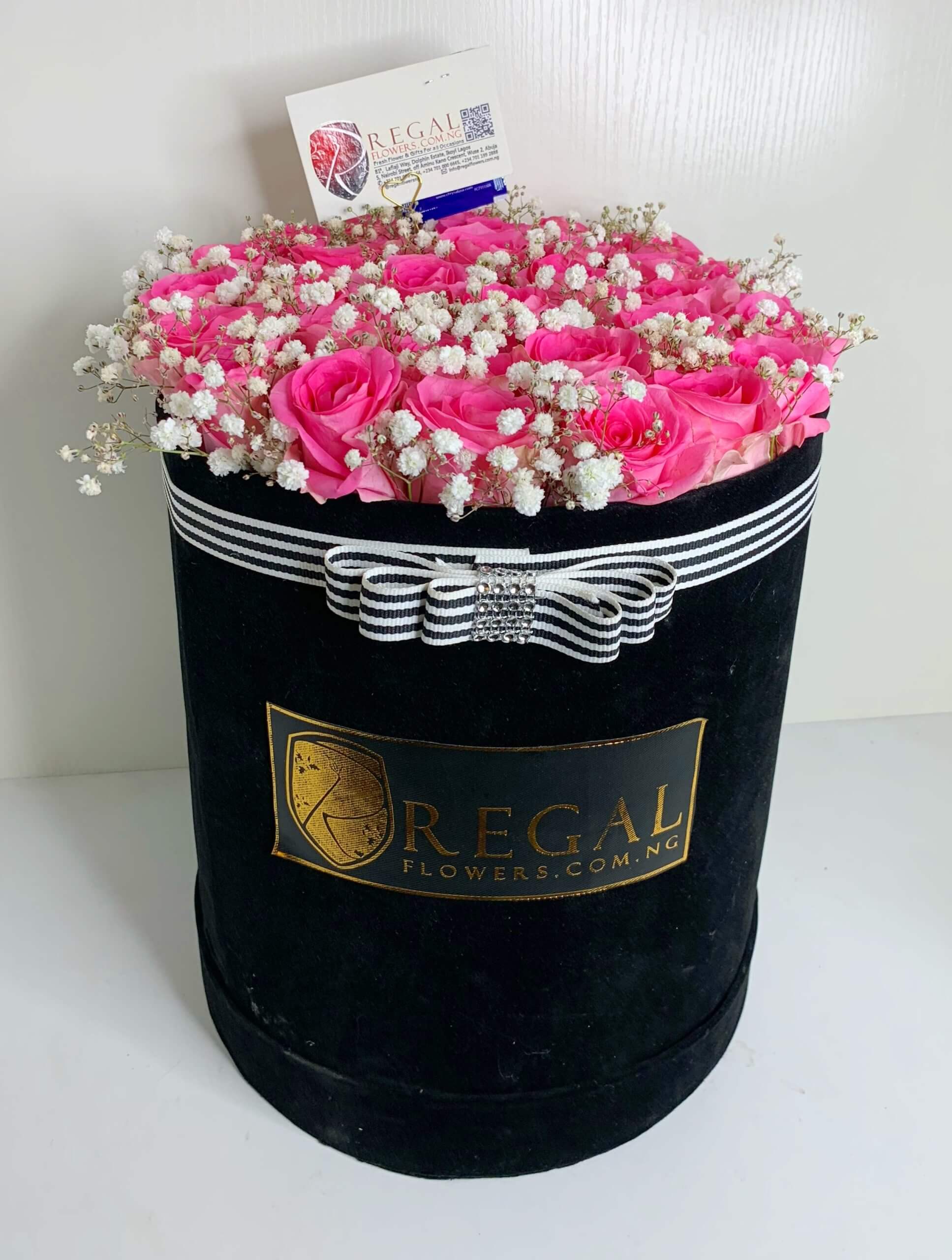 Pink Roses and Million Stars, a bouquet of flower for her, flower in Lagos, fresh flower in Lagos, flower delivery in Abuja