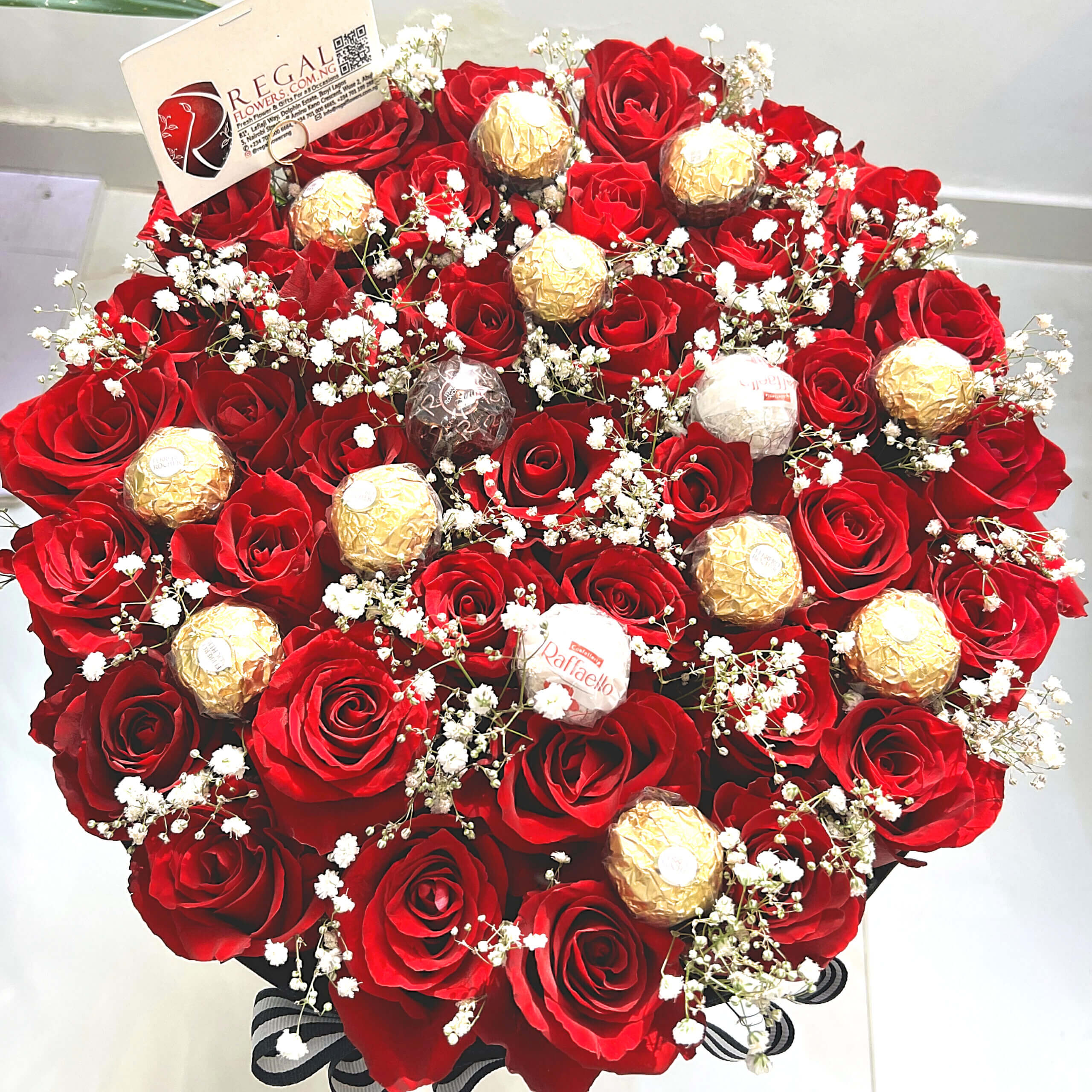 Regal Ferrero and RedRoses Box (1)