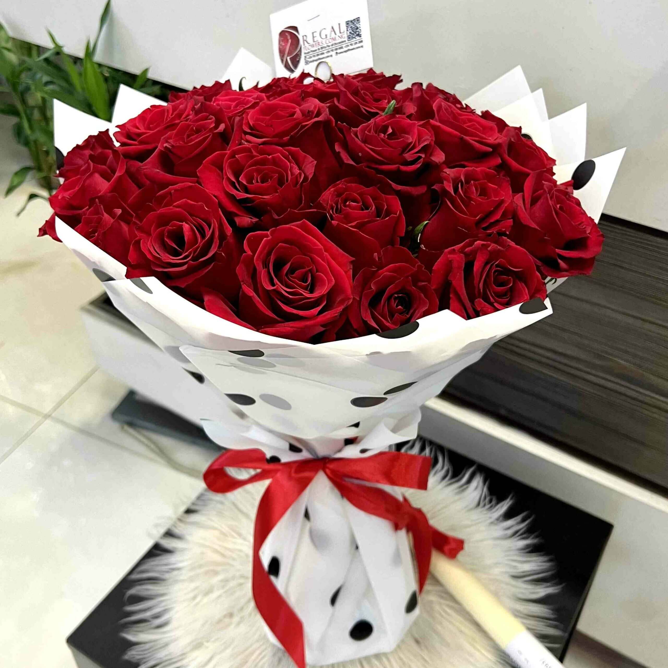 Regal Red Roses Bouquet_11zon