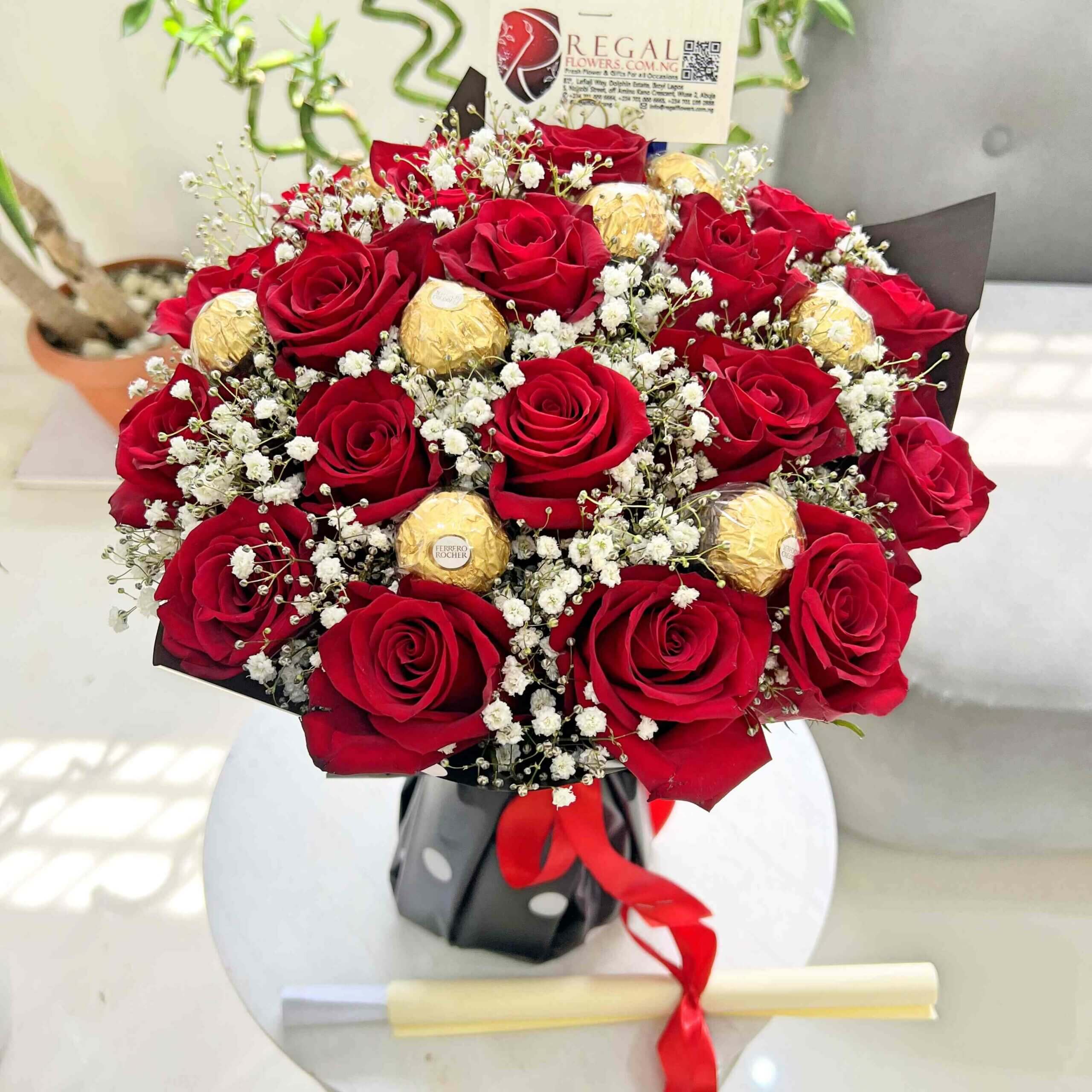 Regal Red Roses &amp; Million Stars with Ferrero Chocolate_11zon (1)