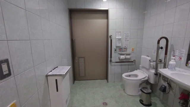 加裝穩固扶手