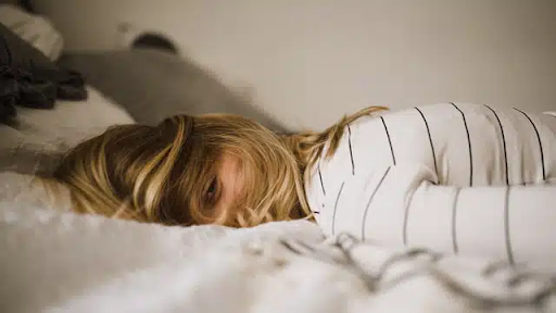 你有失眠嗎？揮別潛在壓力，心理師的三個「大腦關機」練習