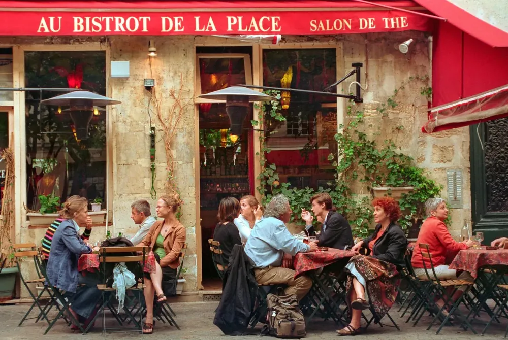 Moving to France: What Every Expat Should Know About Taxes