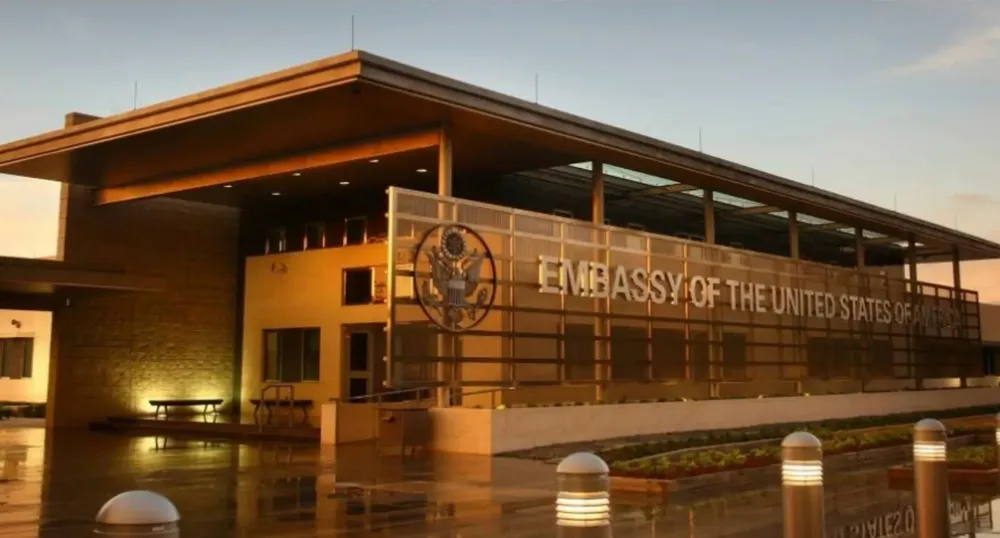 The Largest American Expat Communities Abroad: Where U.S. Nationals Are Building Lives Overseas