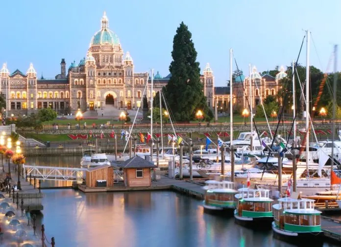 Victoria-BC-696x505.webp