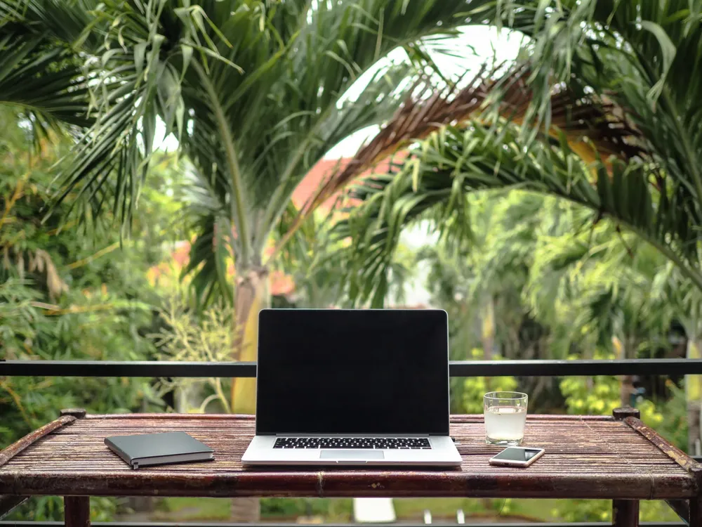 Insurance and health care for digital nomads: Some things you should know. 