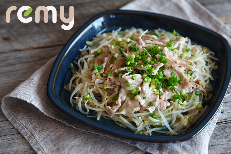 レンジで簡単！「もやしと豚のチン重ね」by