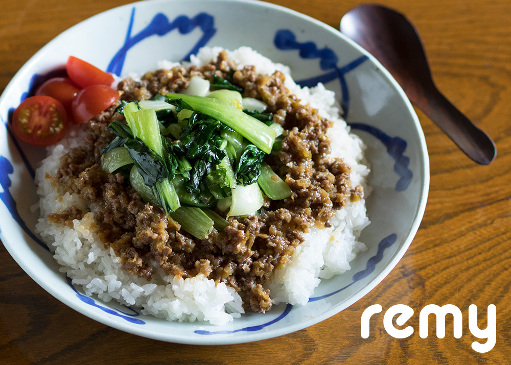 シャキッとおいしい「甘辛ジャージャー丼」by