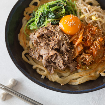 大満足の一皿「ビビンバうどん」