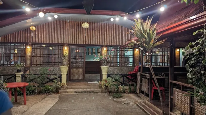 Rene's Saigon Restaurant of Vietnam & Philippines