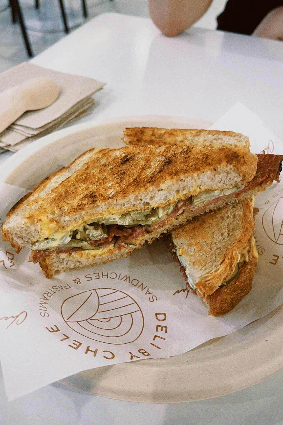 NY Pastrami Reuben