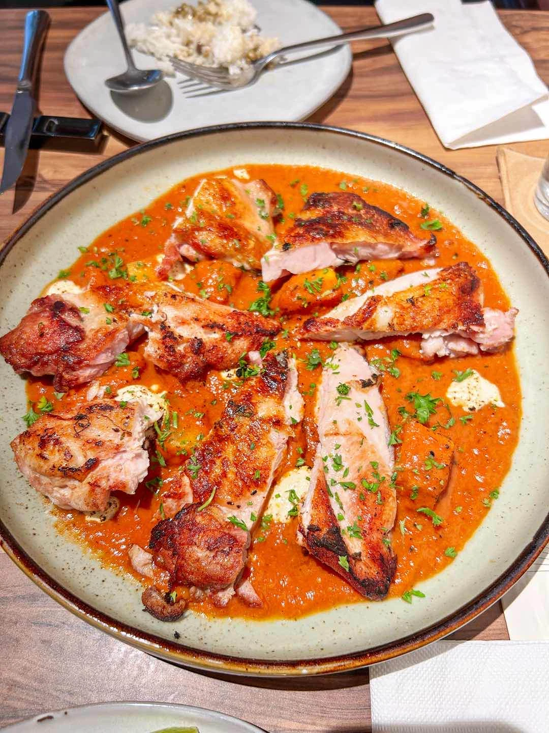 Brick Chicken Hawaiin Pizza Sauce of Po and Pilar