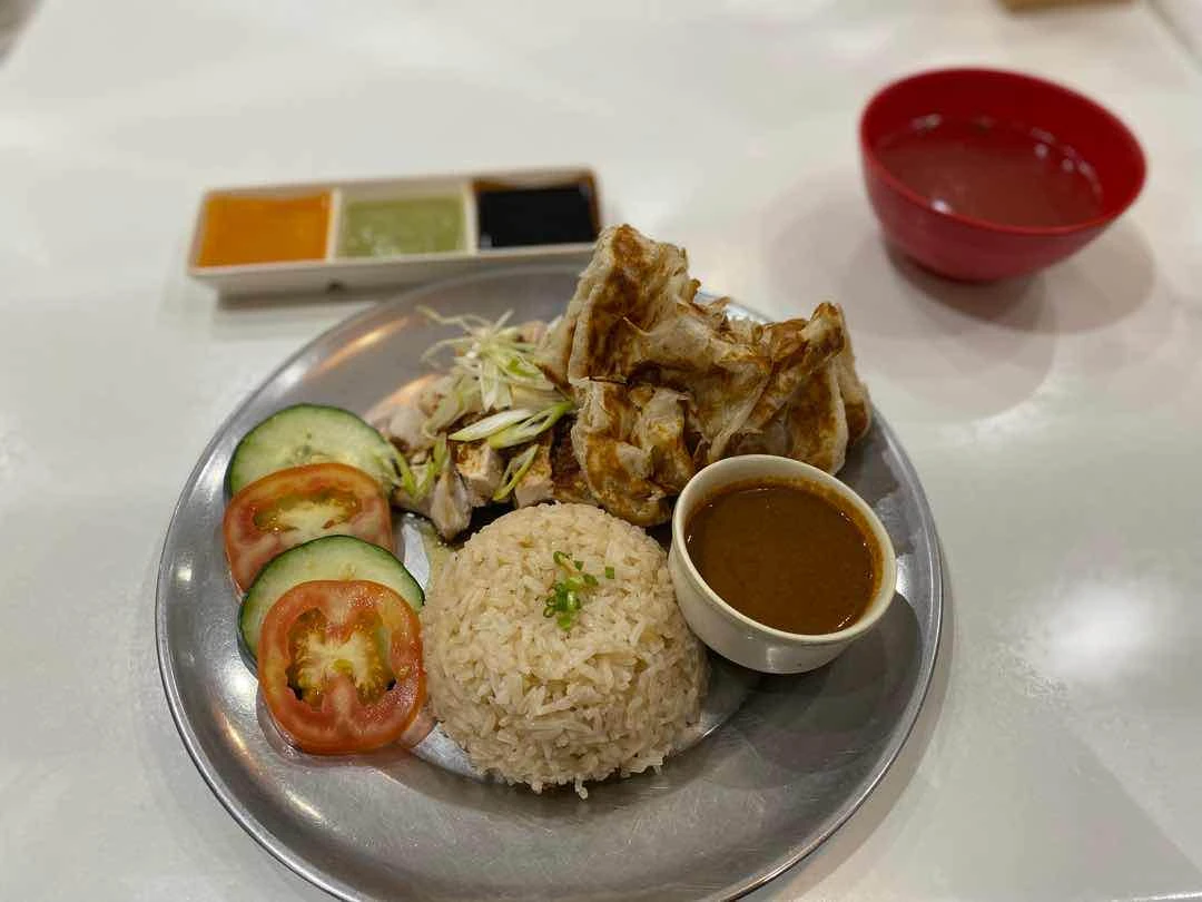 Hainanese Chicken Combo of Roti Shop - Estancia Mall