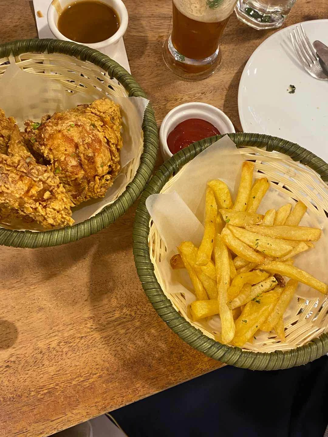 Mama’s chicken and fries