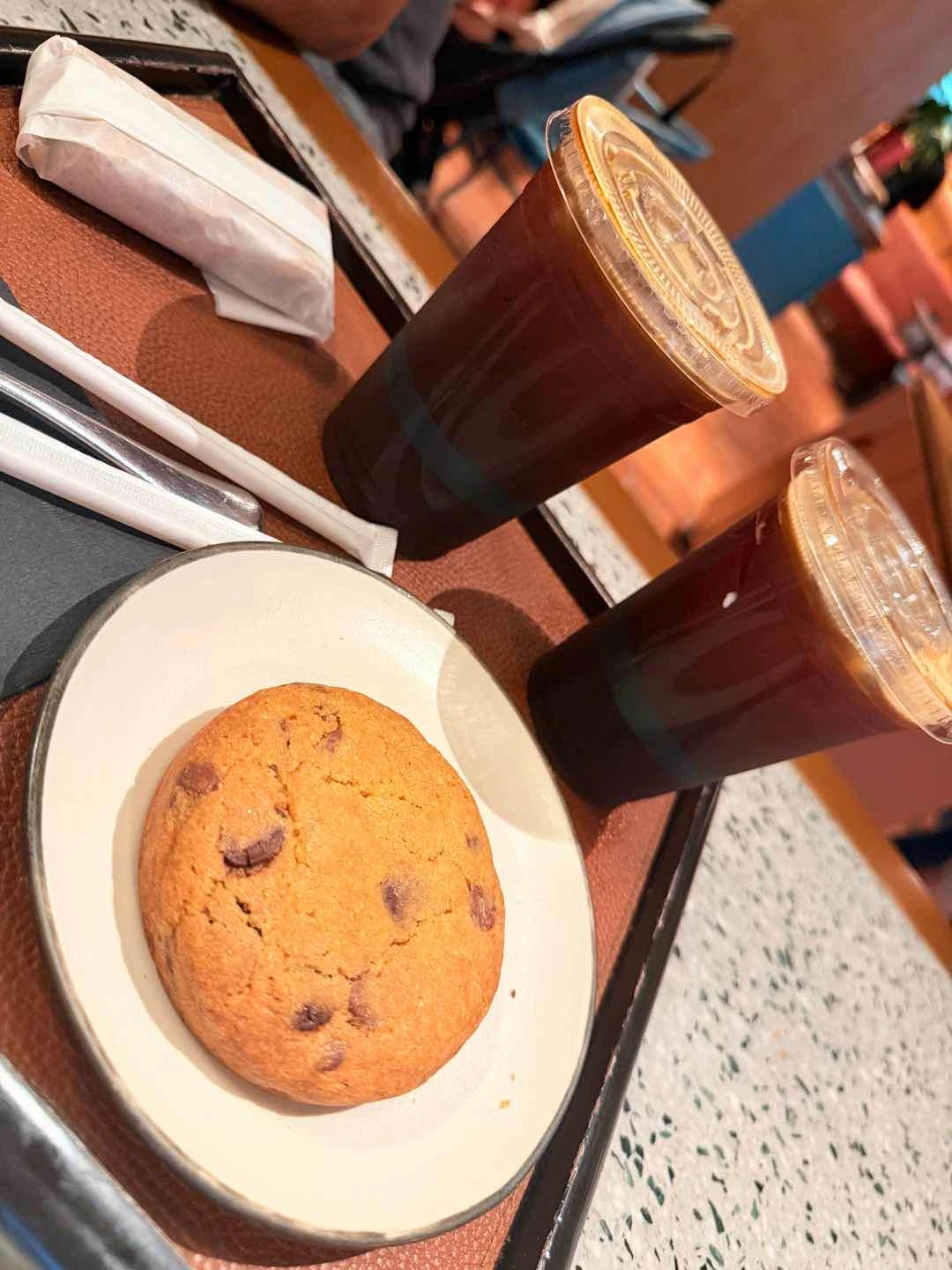 Coffee, granola bar and cookie