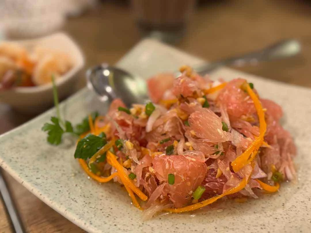 Pomelo salad with Shrimp - (4/5)