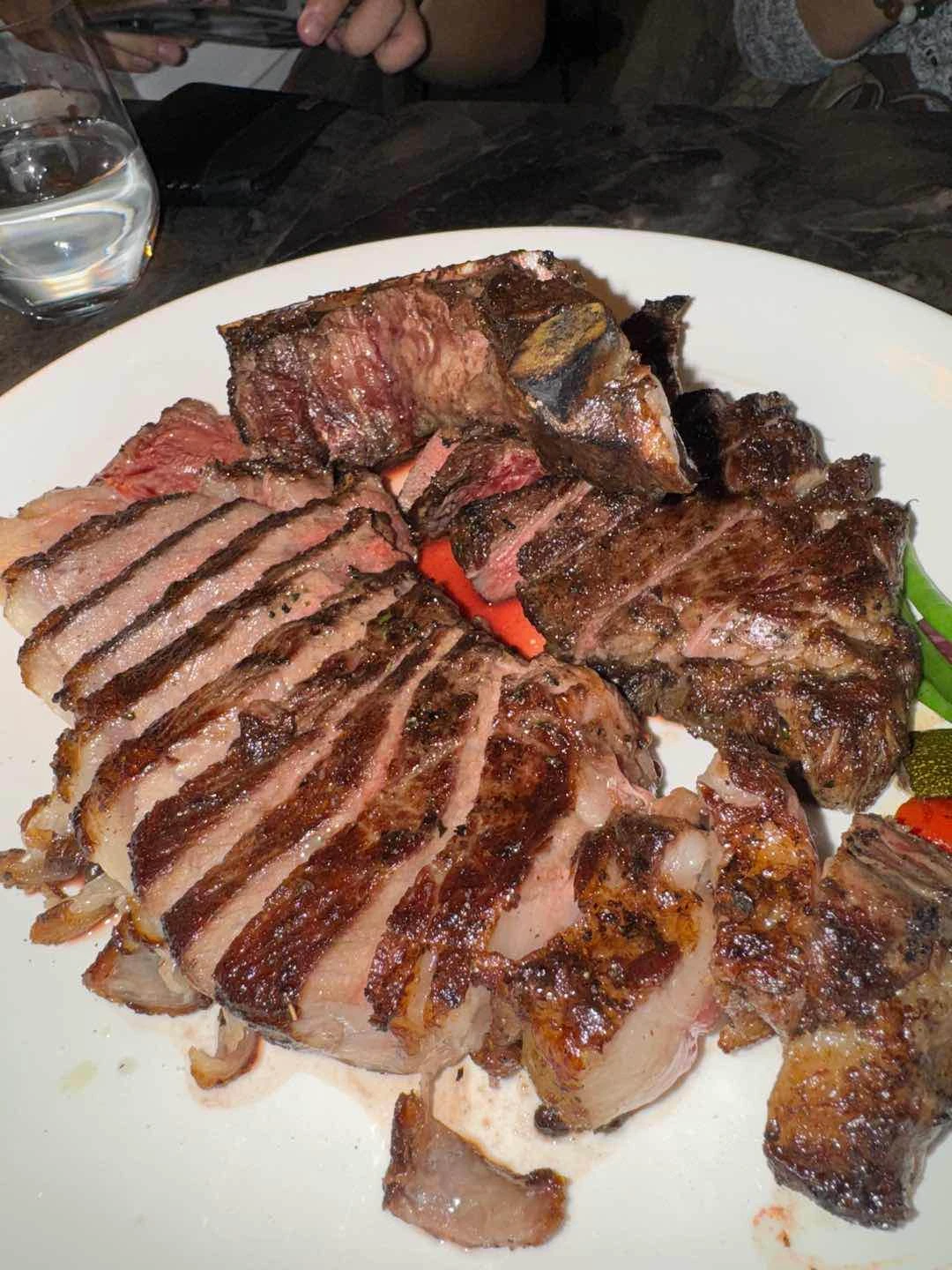 Steak. I forgot what steak we got of Sinta Tagaytay