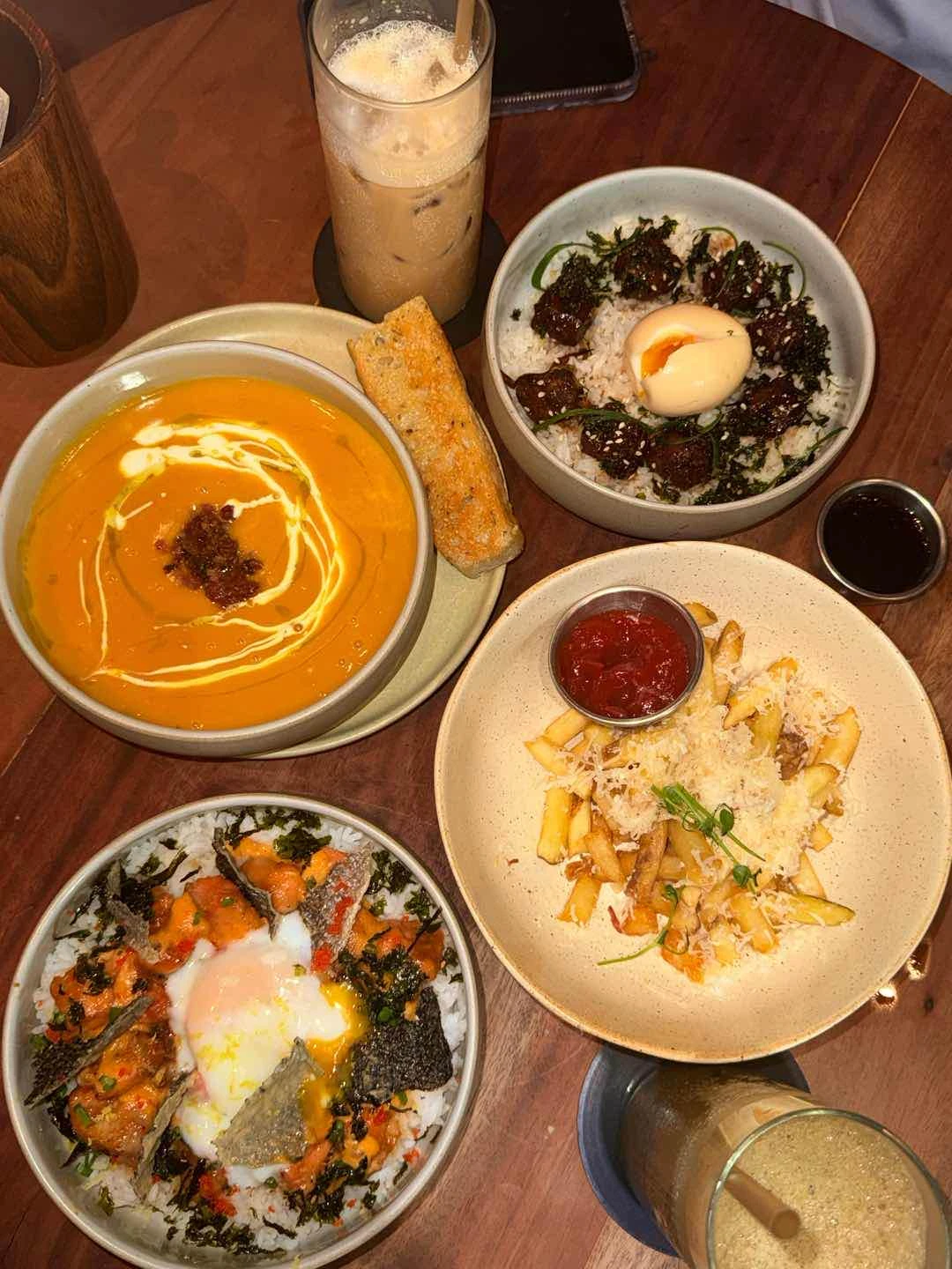 Wagyu don, aburi salmon don, parmesan truffle fries, squash soup, spanish latte, hojicha latte  of The Black Bean - Legazpi Village