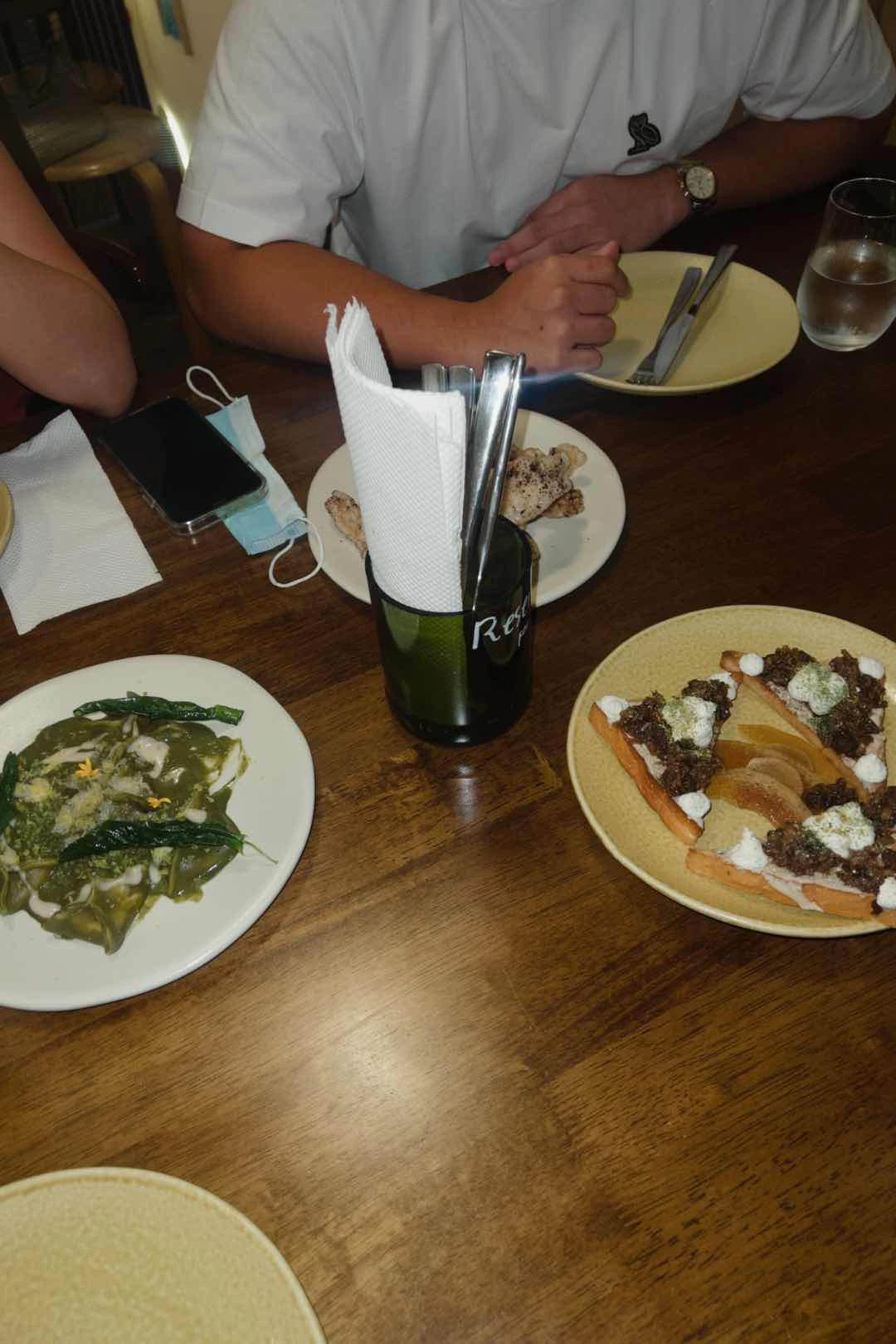 kesong puti toast, fresh cheese pasta with laing butter of Bombvinos Bodega