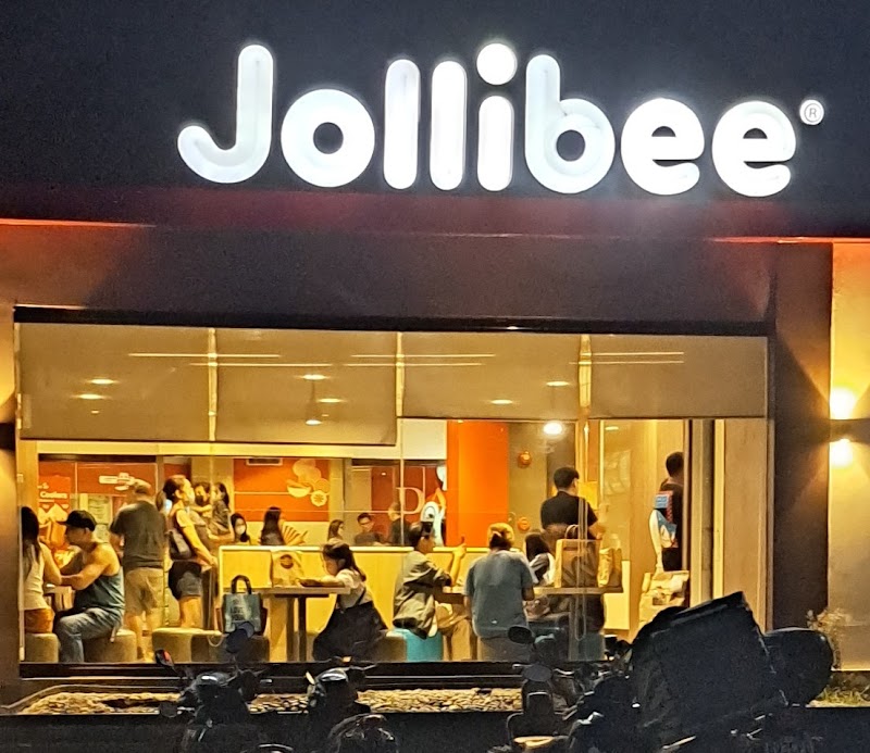 Review Photo of Jollibee Pavilion Mall Biñan