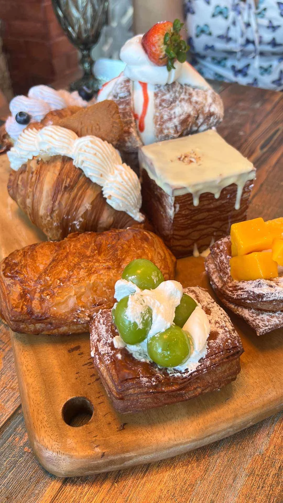 Random Pastries 