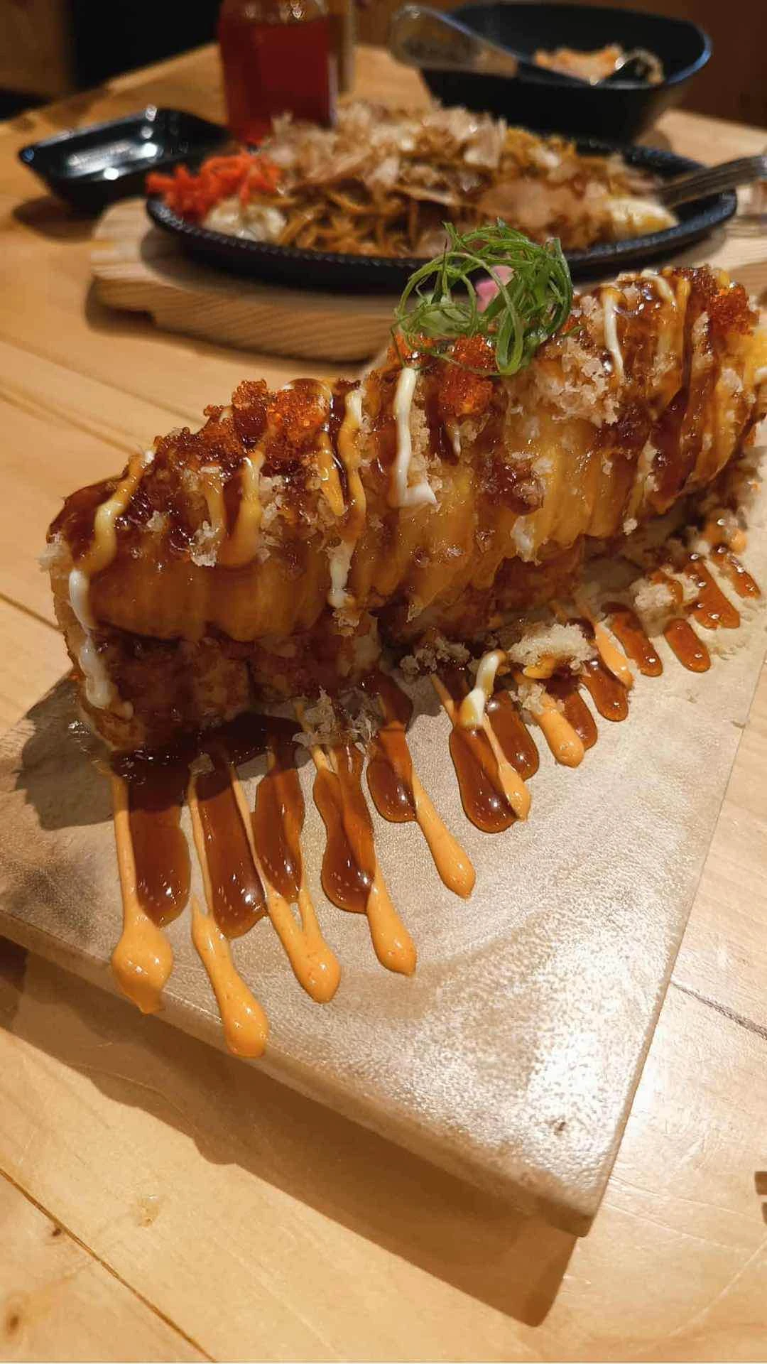 Manmaru Roll