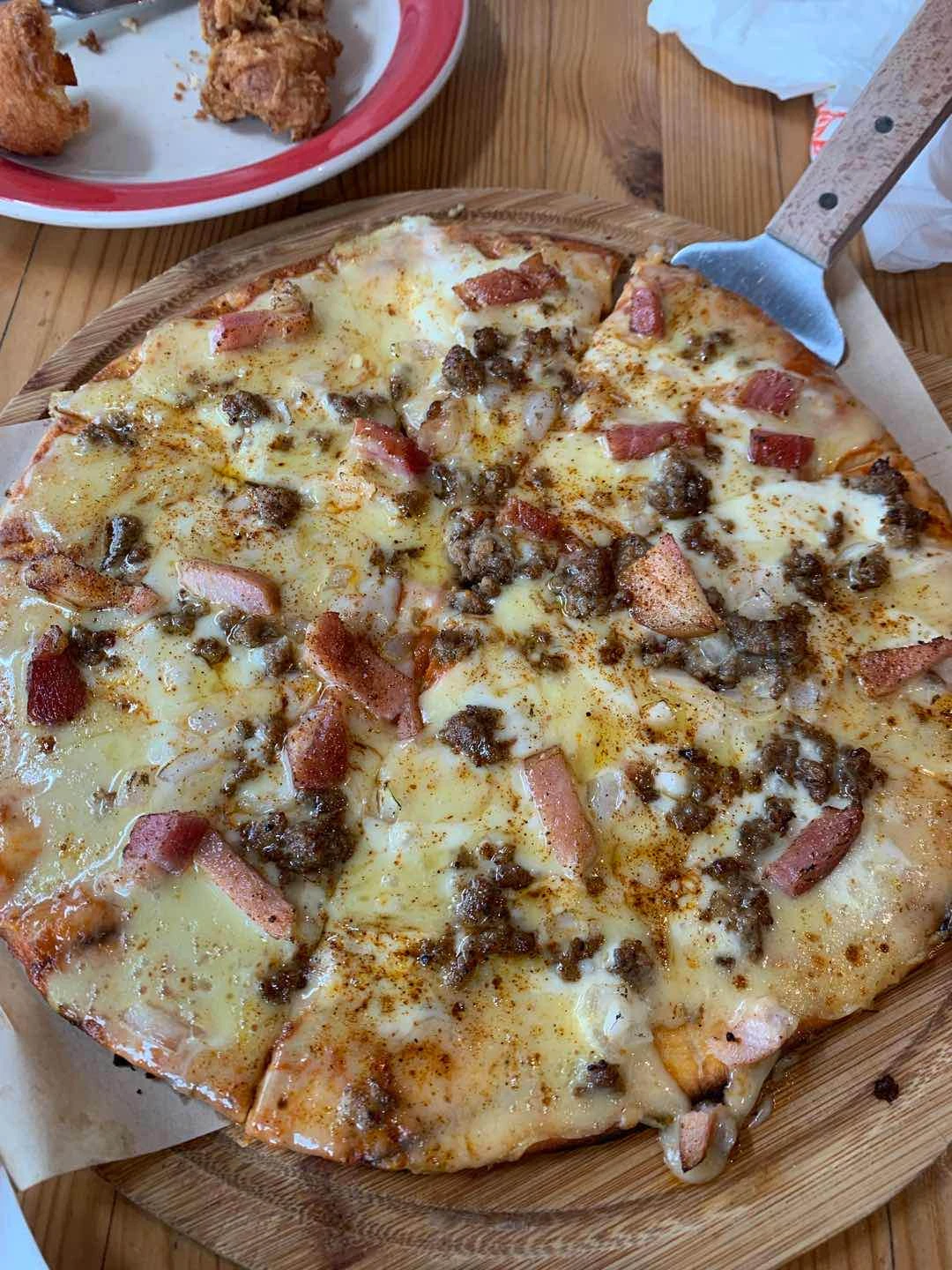 bacon pizza