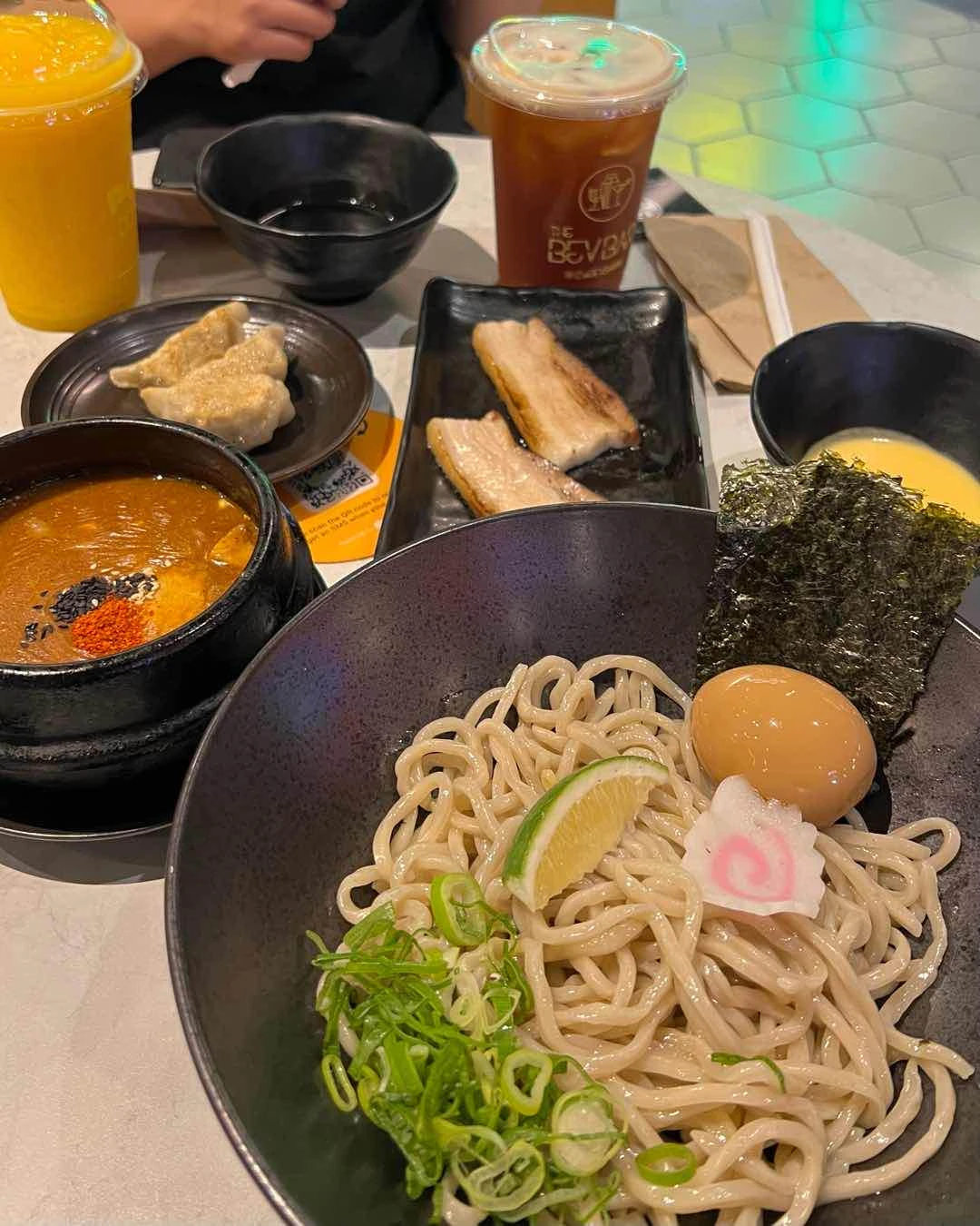 Spicy Gyokai Tokusei