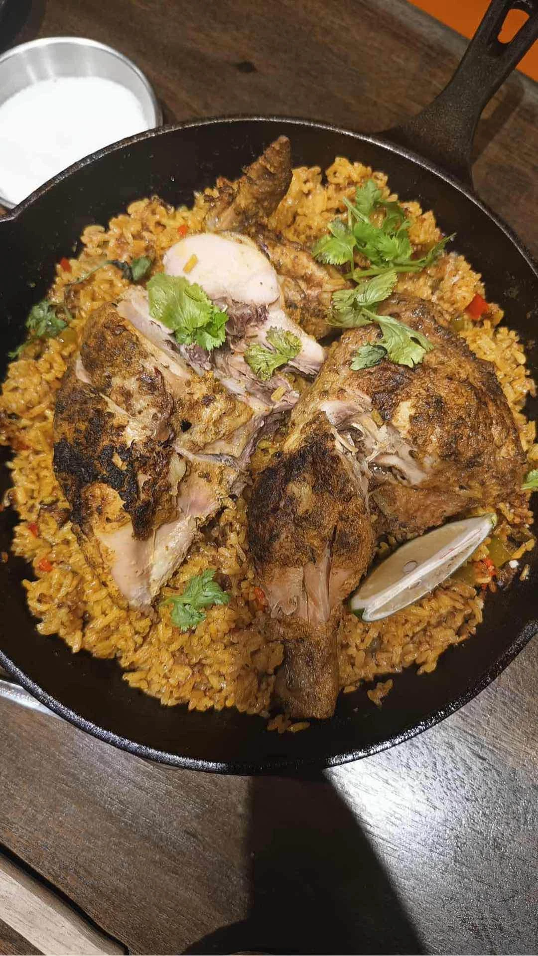 Arroz con Pollo