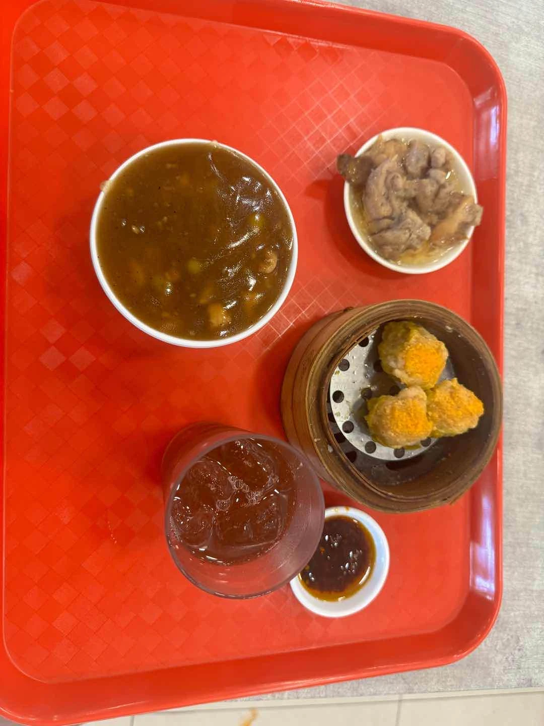 Steamed rice, steamed chicken and shaomai 