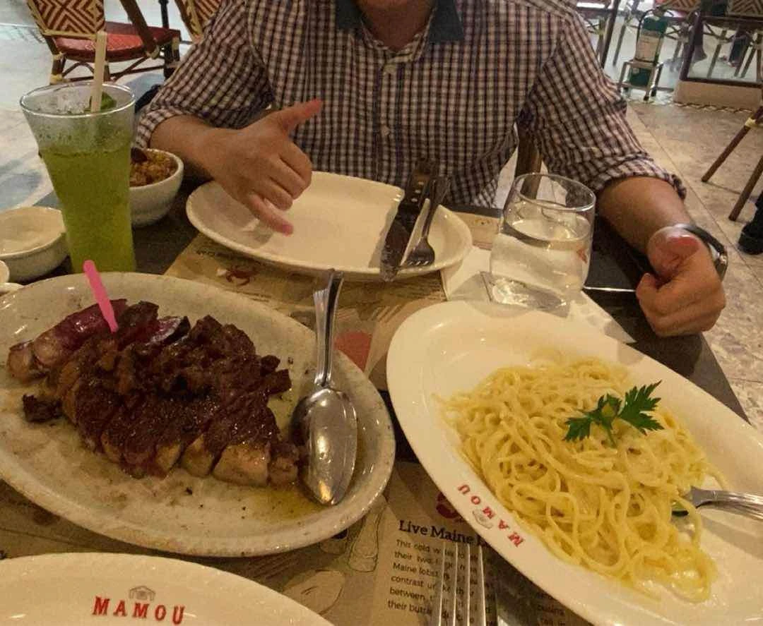 single ribeye and lorenzo’s truffle cream