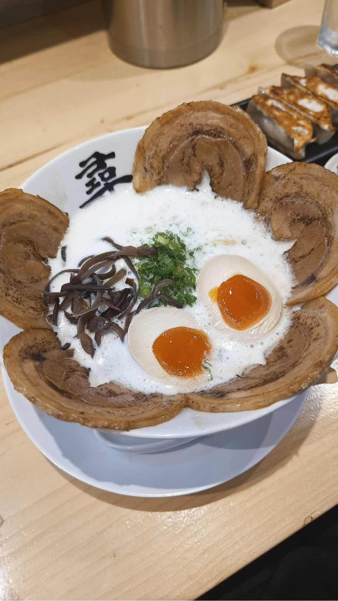 Tonkotsu awa ramen