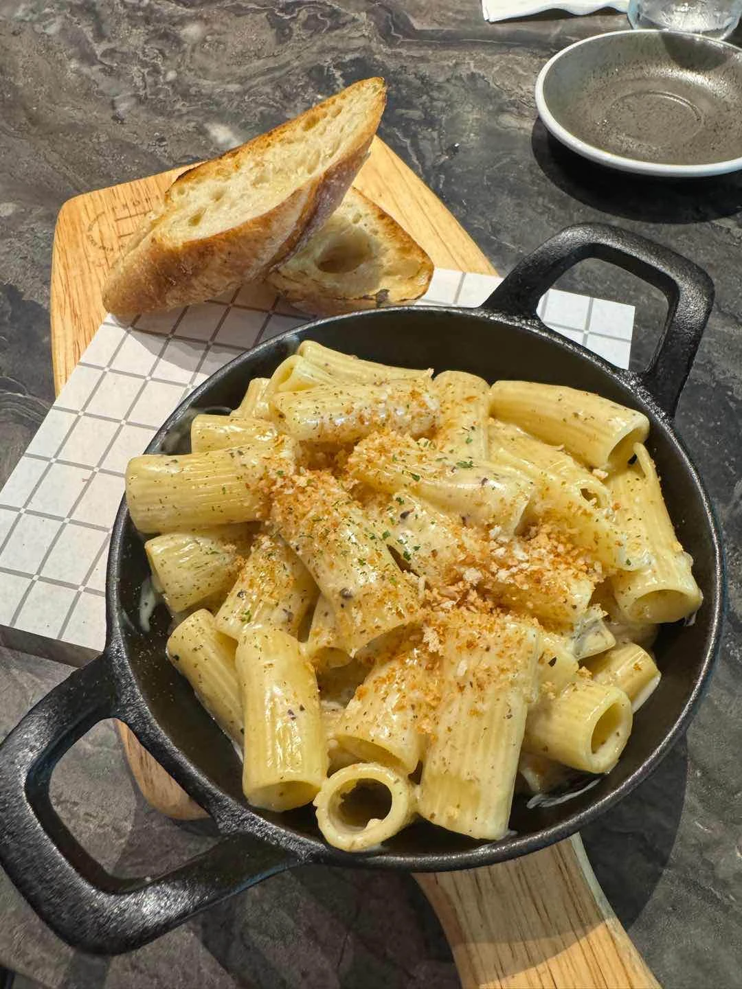 truffle rigatoni