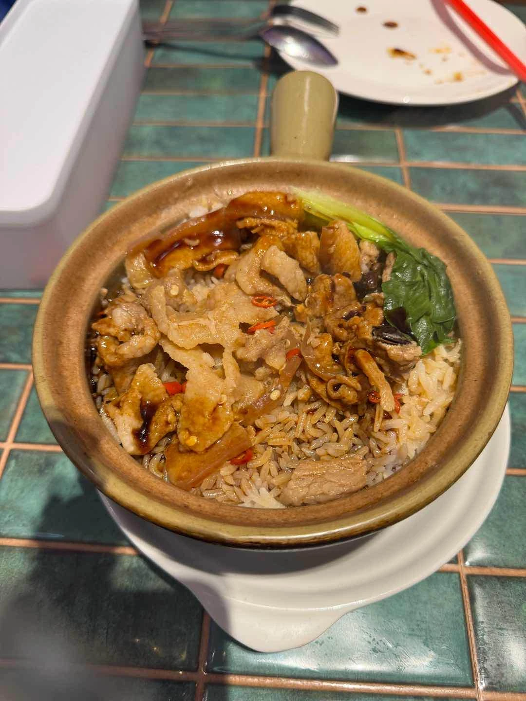 pork belly claypot rice