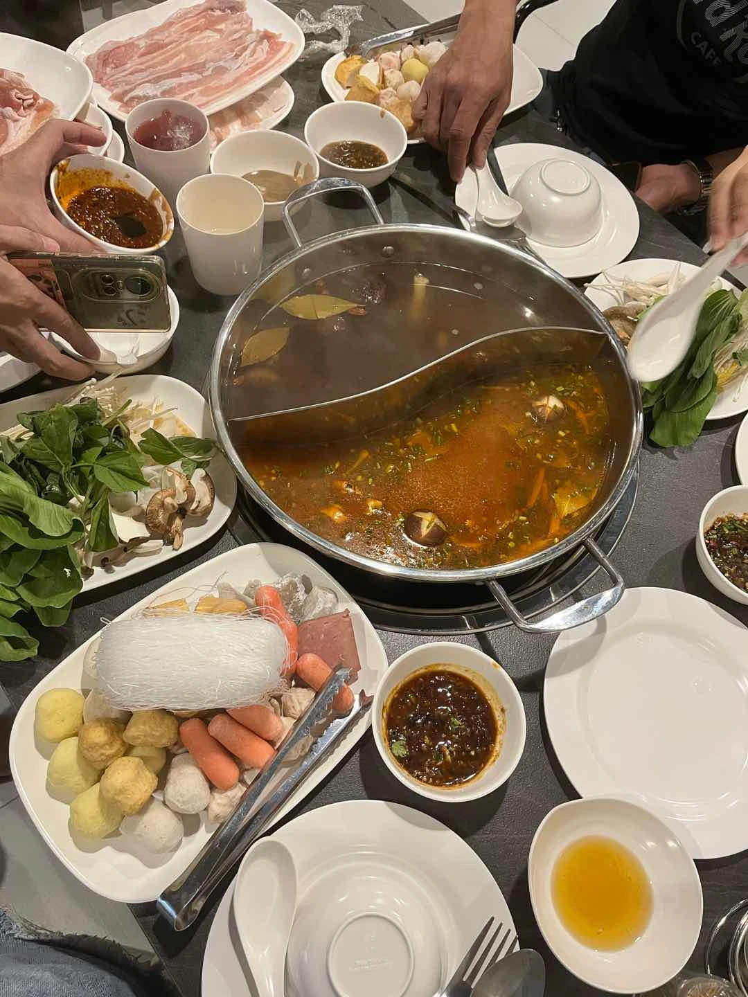 Ambiance of Hello Hotpot