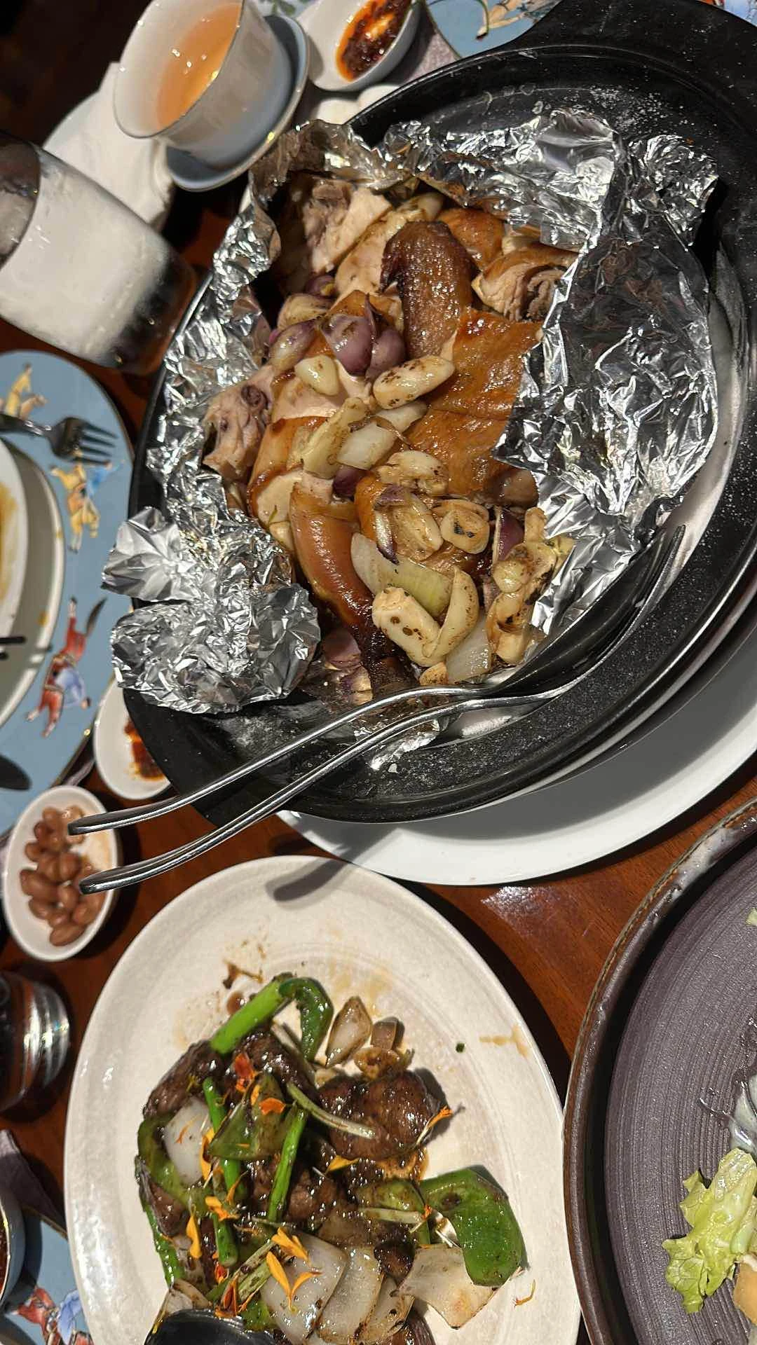 Taiwanese three ups chicken casserole of China Blue By Jereme Leung