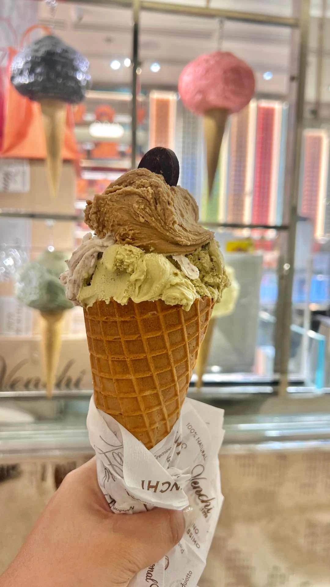 Pistachio, Straccialetta, and I think Brutto&Buono