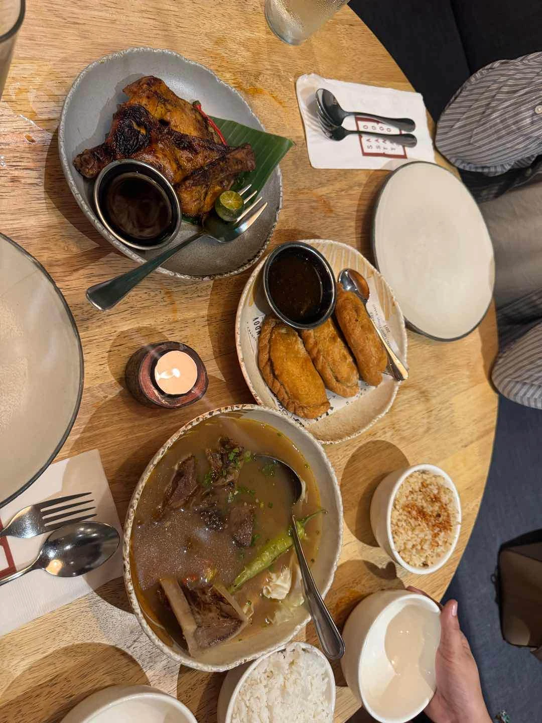 pares empanada, kansi, inasal