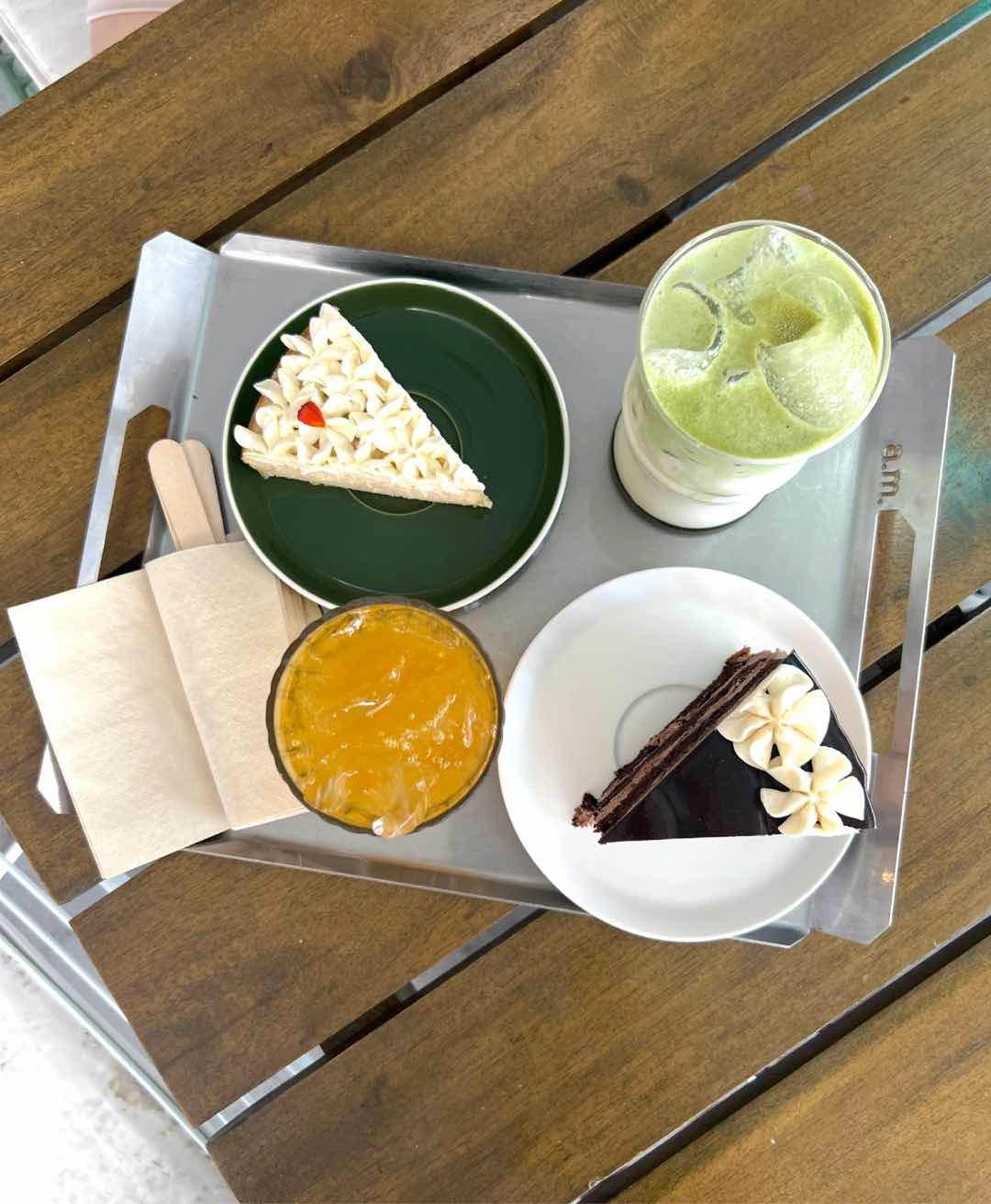 cakes and matcha