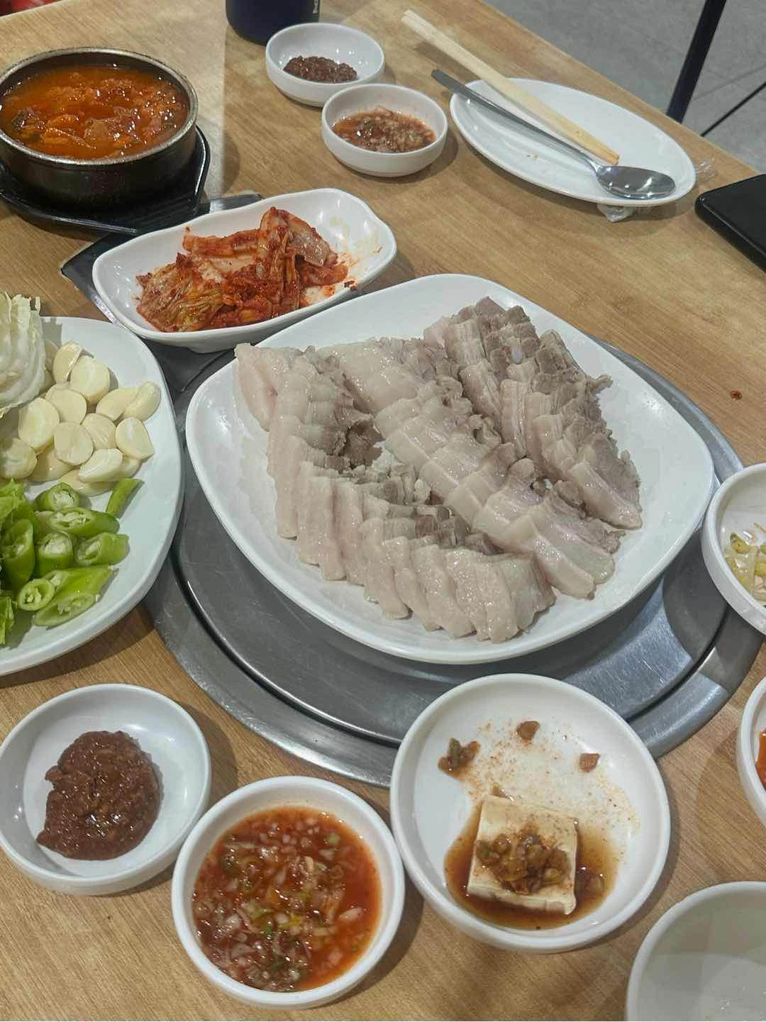Bossam and Kimchi-jjigae