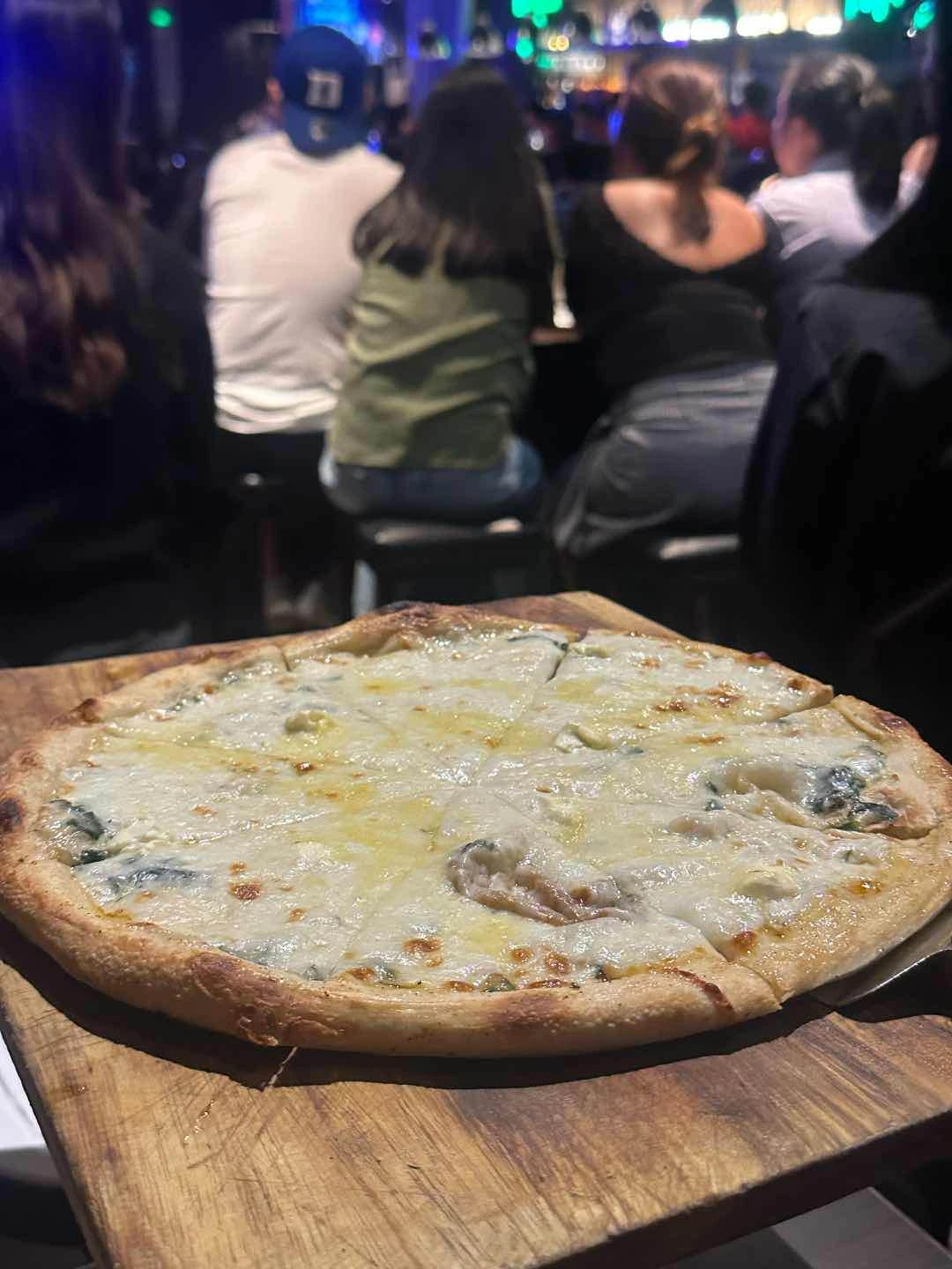 Cream and Spinach Pizza