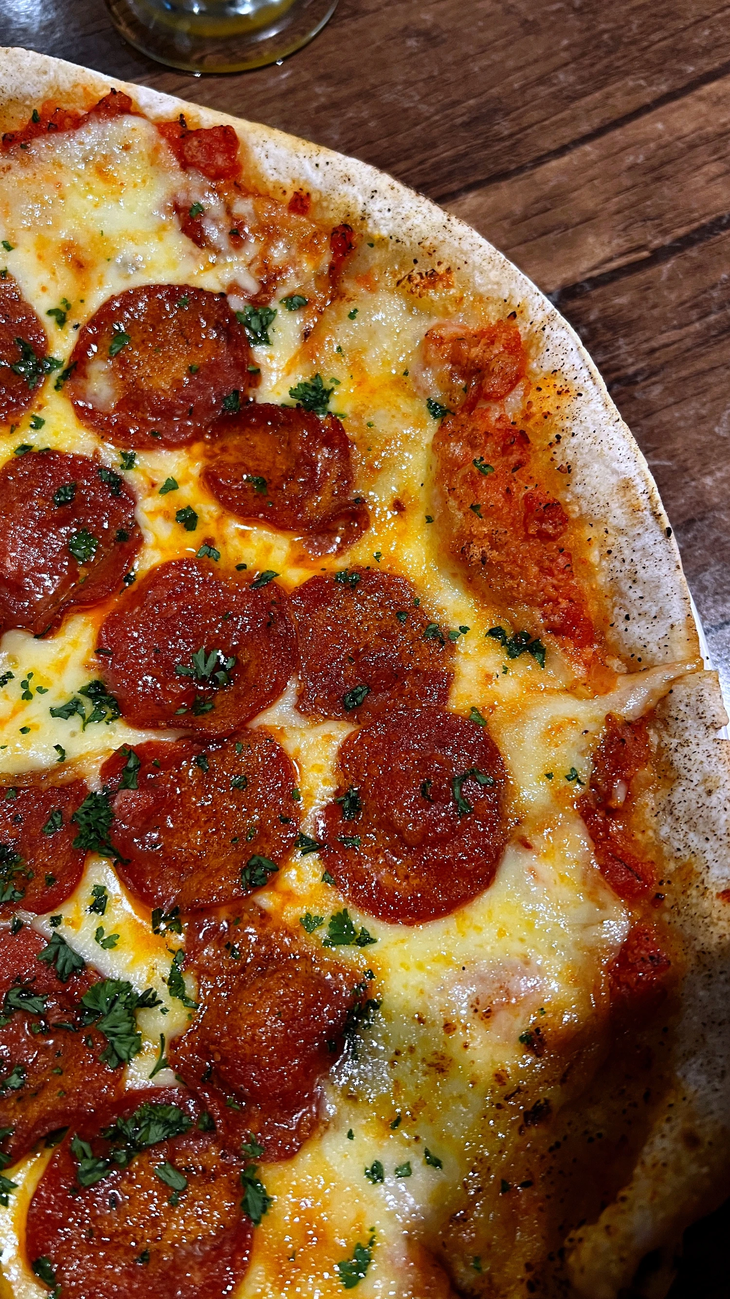 Pepperoni pizza 9/10 of Pep & Ronnie