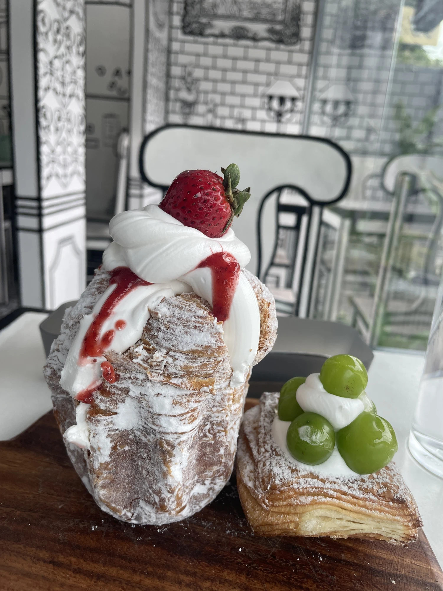 Good Pastry Cafe Pandoro and Muscat Pastry